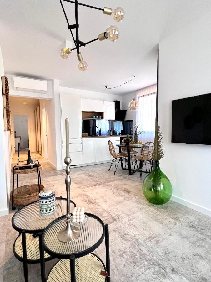 מדולין Apartmani Cube A מראה חיצוני תמונה